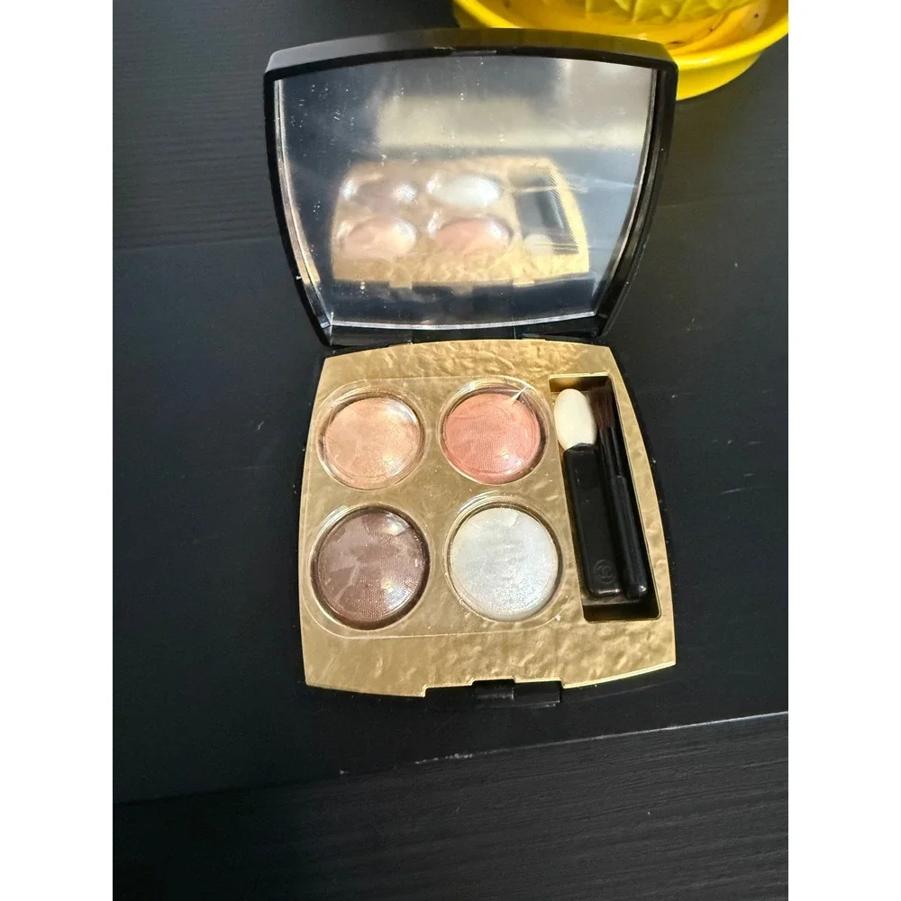 Chanel Les 4 Ombres Byzance 318 Parure Venitienne Eye shadow palette-new no box